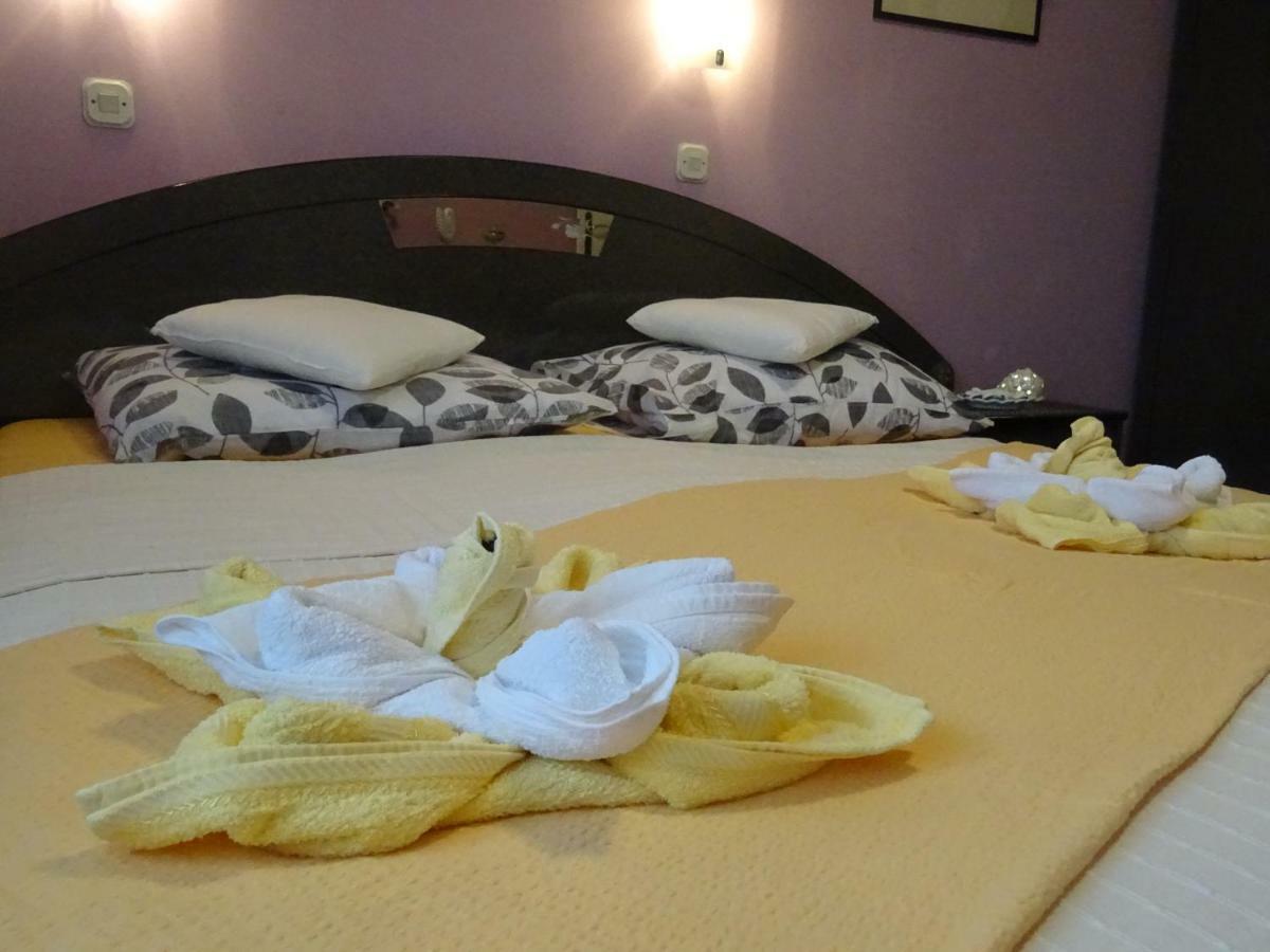 Apartman Iris S Terasom Rijeka Eksteriør billede
