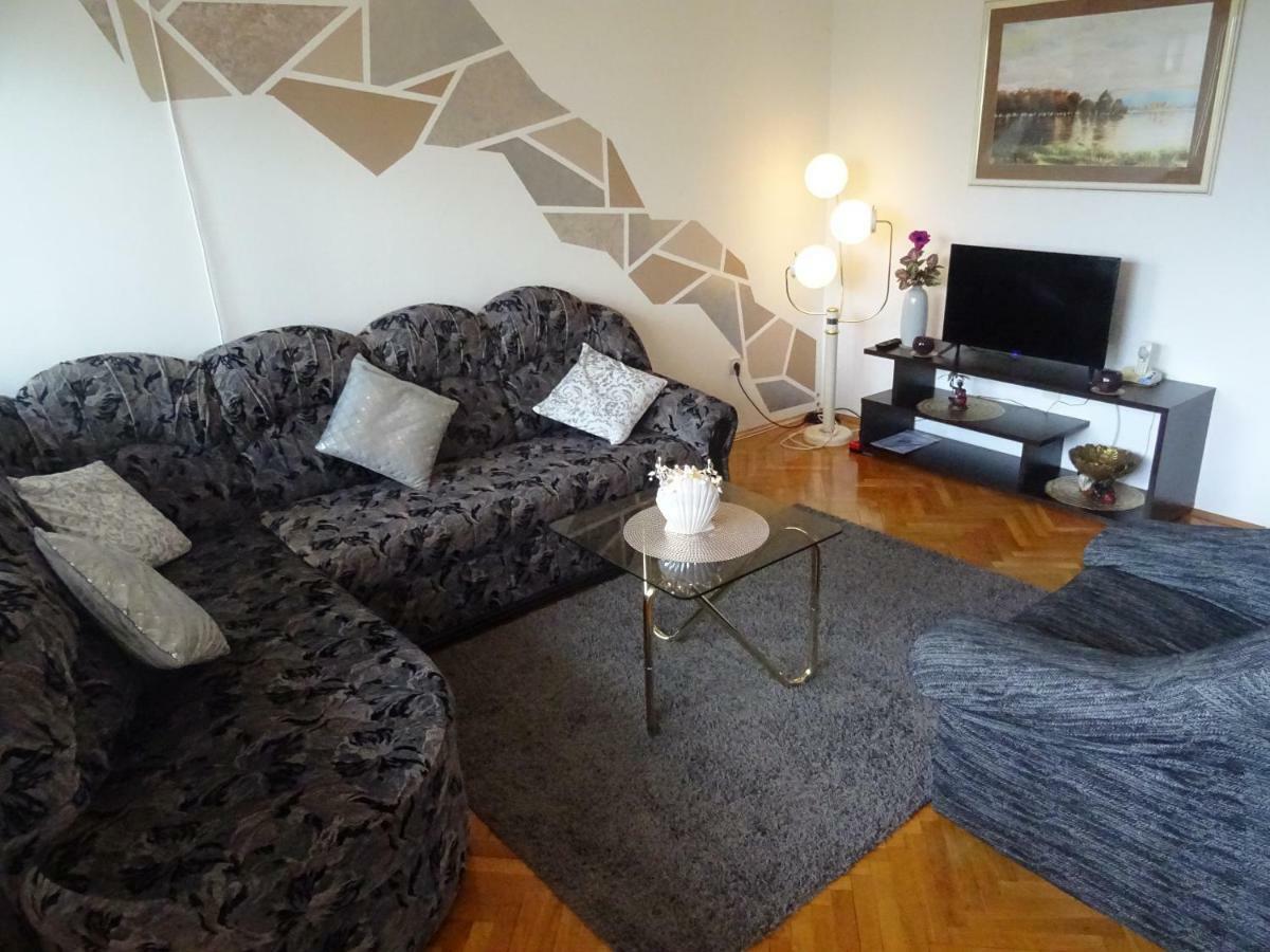 Apartman Iris S Terasom Rijeka Eksteriør billede